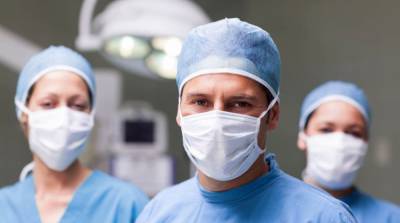 В Нацслужбе здоровья озвучили уровень зарплат украинских врачей