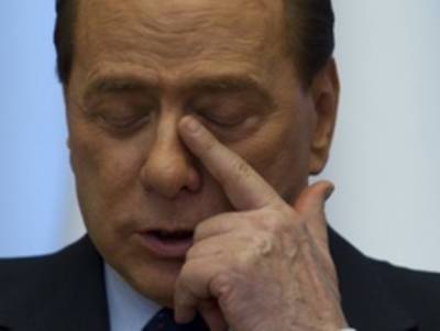 СМИ: Переболевшему коронавирусом Берлускони стало хуже