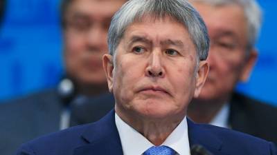 Верховный суд отменил приговор третьему президенту Кыргызстана Атамбаеву