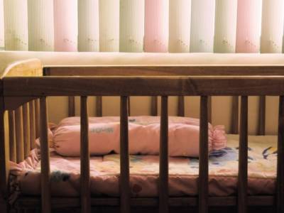 «Мальчик в реанимации»: в Мордовии молодая мать в больнице била двухлетнего сына головой об пол