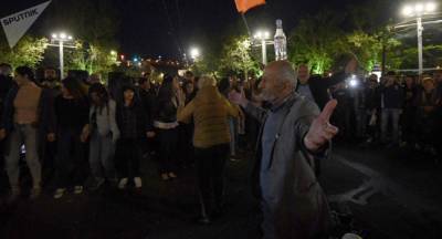 В Армении возобновились протесты: люди требуют отставки премьера Пашиняна – фото, видео