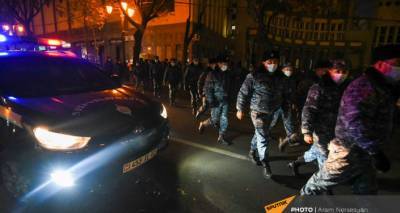 Акция с требованием отставки Пашиняна: в полиции назвали число задержанных граждан