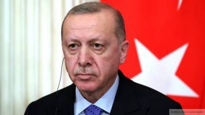 Эрдоган заявил о расширении комендантского часа из-за коронавируса