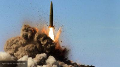 Военные ЦВО произвели пуск ракеты "Искандер-М" в Оренбургской области