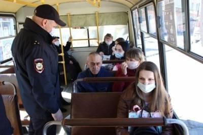 В Иванове за нарушение масочного режима оштрафовали более 400 пассажиров