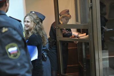 В Москве задержаны две участницы Pussy Riot