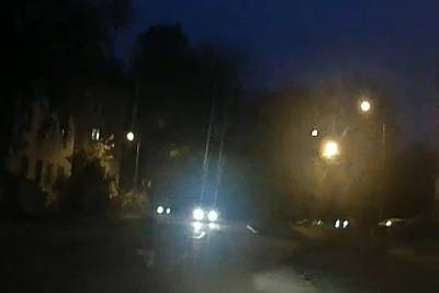 Ночью в Твери ребёнок перебежал дорогу перед автомобилем