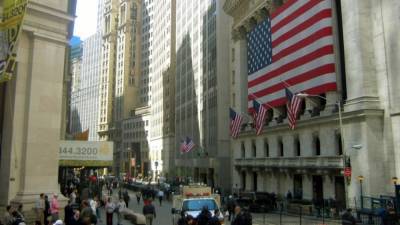 Индекс Dow Jones продолжил расти на фоне выборов в США