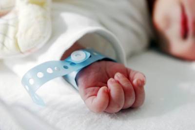 Из-за пандемии СOVID-19 рождается вдвое больше мертвых детей, - британские ученые