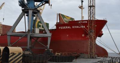 Мариупольский порт впервые за 10 лет отгрузил слябы в Канаду