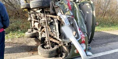 В Ровенской области машина скорой, направлявшаяся за пострадавшими в ДТП, сама попала в аварию — видео