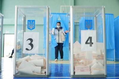 ЦИК назначила повторные выборы в 11 городах Украины: где и когда голосовать