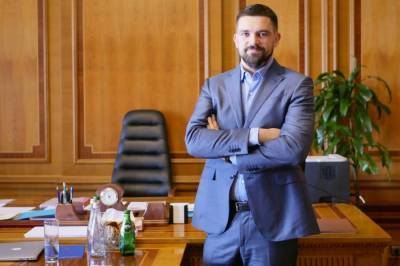 Хаос и слабая модерация в регионах: В Офисе президента объяснили увольнение Трофимова