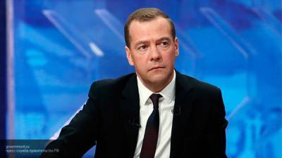 Медведев назвал отличие Дня народного единства от остальных праздников
