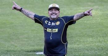 Футболист Диего Марадона перенес операцию на мозге