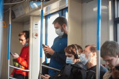 Ученые заявили, что ношение маски не влияет на уровень кислорода в крови