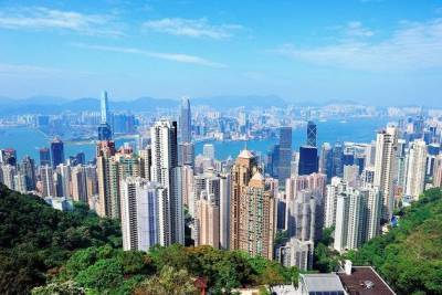 Торги на биржах Гонконга и континентального Китая открылись ростом