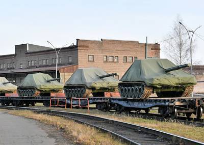 Уралвагонзавод поставил Минобороны России модернизированные танки Т-72Б3