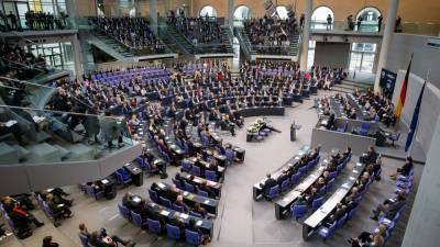 В Бундестаге решили научить белорусов демократии