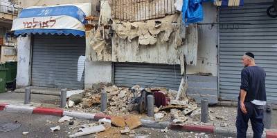Непогода разгулялась: в Тель-Авиве обрушилась часть жилого дома (видео)