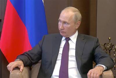 В России предложили "пожизненную неприкосновенность" для Путина