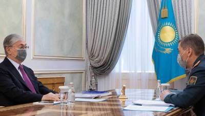 Министр обороны рассказал Токаеву о развитии Вооружённых сил РК