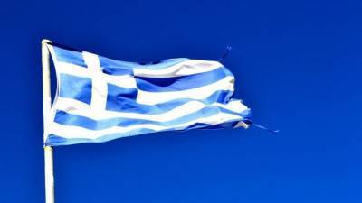 Греция объявила режим полной изоляции из-за коронавируса