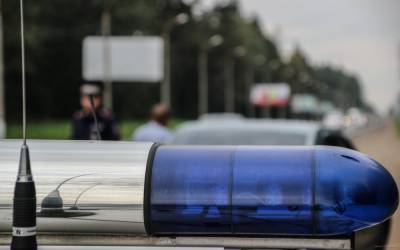 На трассе М10 в Тверской области задержали автомобиль наркокурьера