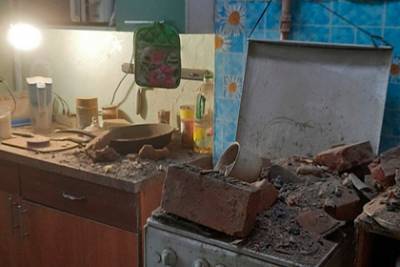 Жители российского города лишились кухни после ремонта крыши