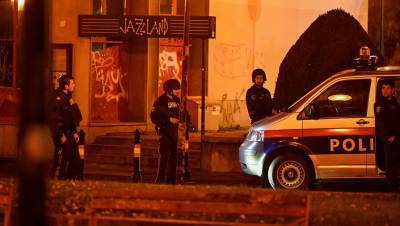 СМИ: задержанный после теракта в Австрии россиянин сам обратился в полицию