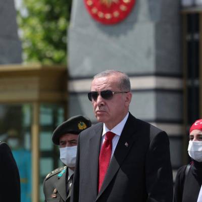 Военный эксперт Борис Джерелиевский считает, что мечты Эрдогана о “глобальном халифате” становятся реальностью