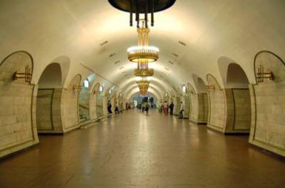 В Киеве экстренно закрыли центральную станцию метро