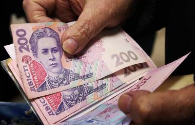 Украина потратит треть всех доходов на кредиты