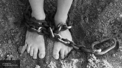 Жителя Калмыкии осудят за посаженного на цепь соседского ребенка