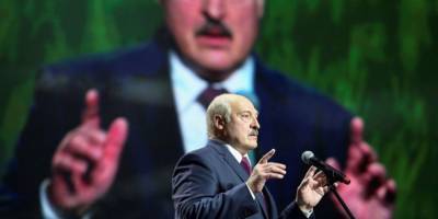 «Уехал — назад не вернешься». Лукашенко приказал не впускать уехавших в Польшу врачей