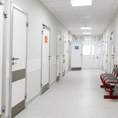 В больницах Петербурга создадут еще более тысячи мест для пациентов с коронавирусом