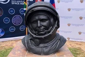 Памятник Юрию Гагарину установили в Африке