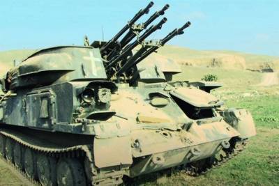 Азербайджан захватил армянские танки и «Грады», видео