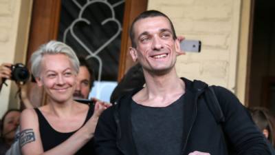 Петр Павленский - Бывшая жена Павленского рассказала о сексуальном насилии с его стороны - svoboda.org - Франция - Париж