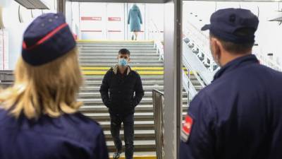 В Москве рассказали о нарушающих антикоронавирусные меры предприятиях
