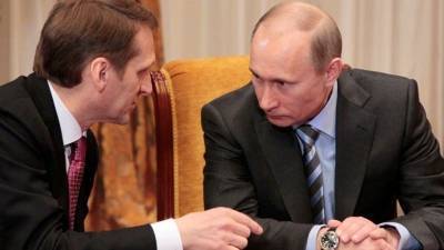 «Знает тонкость»: глава СВР восхитился работой Путина с данными разведки