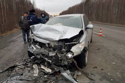 Два водителя погибли в ДТП на севере Свердловской области