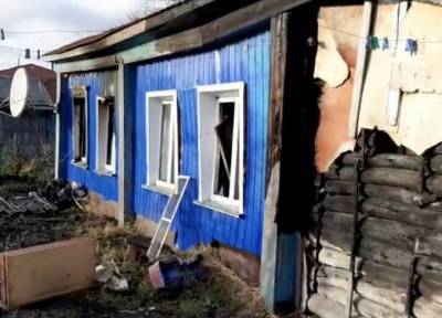 Мама со старшим были в полиции – тем и спаслись: в Сибири в доме сгорели трое детей