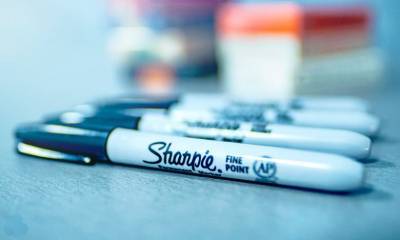 Ручка Sharpie стала предметом фейковых новостей о недействительных бюллетенях в Аризоне