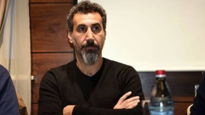 Серж Танкян - System Of A Down выпустили песни в поддержку Армении - riafan.ru - США - Армения - Турция - Анкара - Азербайджан - Баку