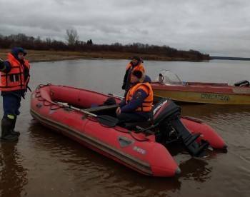 На берегу реки Малая Северная Двина нашли тело мужчины