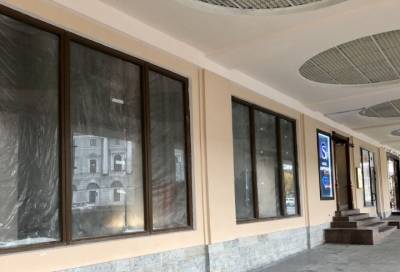 Арендаторы покинули еще 30% коммерческих помещений на Невском проспекте