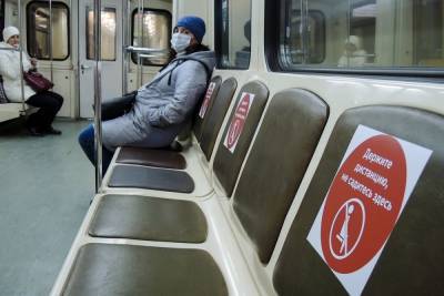 Вирусолог назвал неутешительный срок начала облегчения по коронавирусу в России