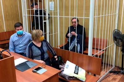 Адвокат заявил о невозможности добровольного возврата квартир семьи Баталова
