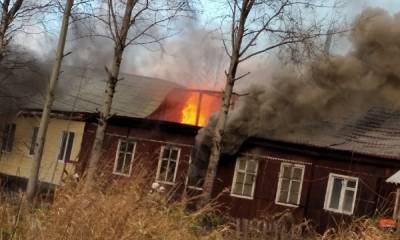 Здание администрации загорелось в Карелии